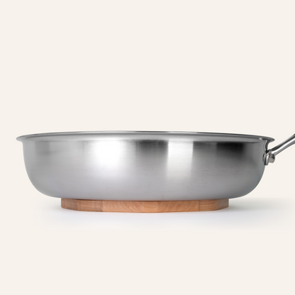 Magnetic Cherry Wood Trivet